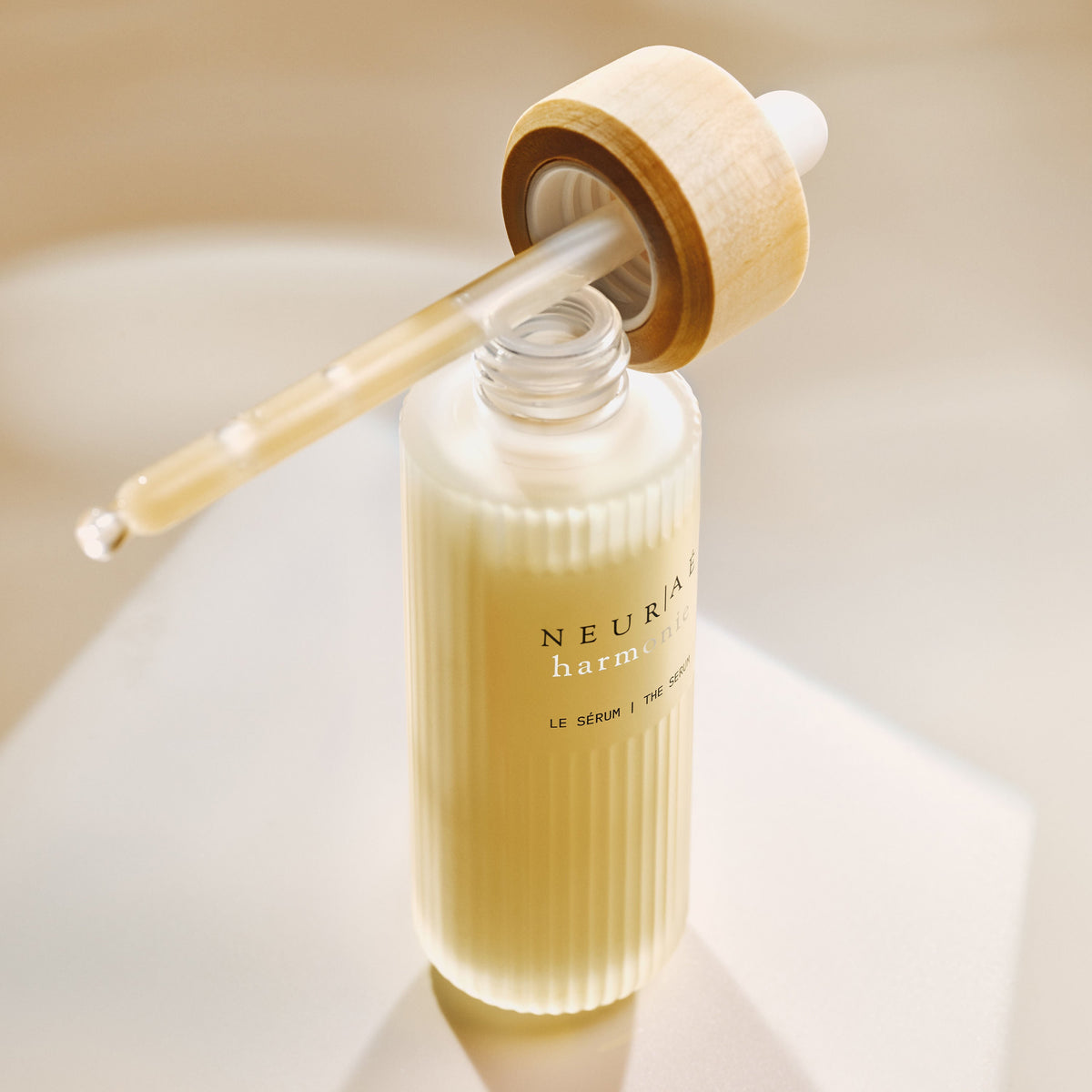 Harmonie The Serum