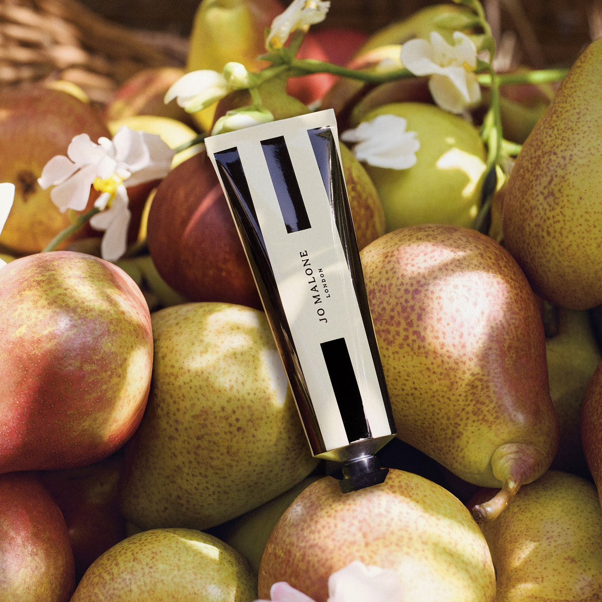 English Pear & Freesia Cologne & Hand Cream Duo Gift Set (Limited Edition)