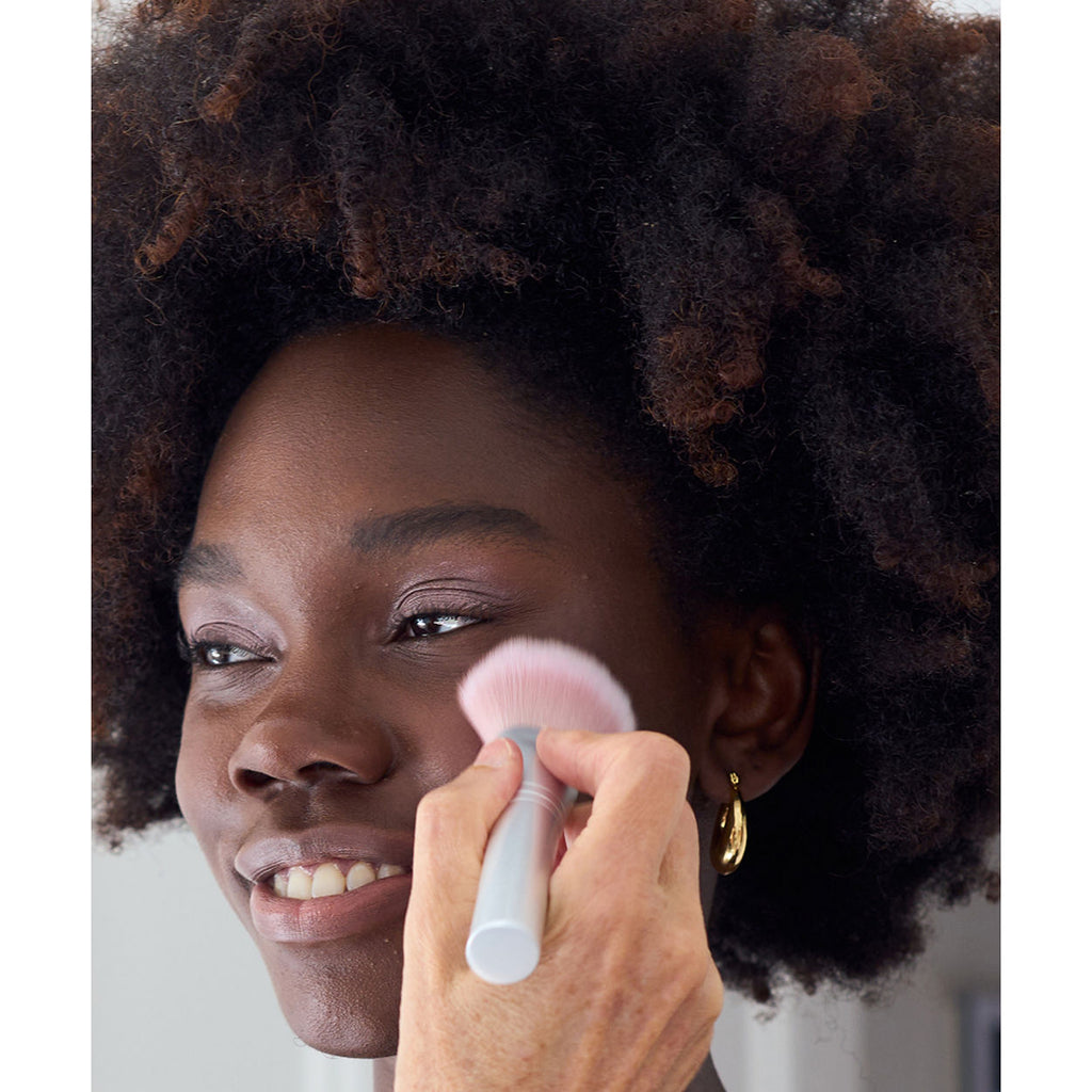 Skin2Skin Powder Blush Brush
