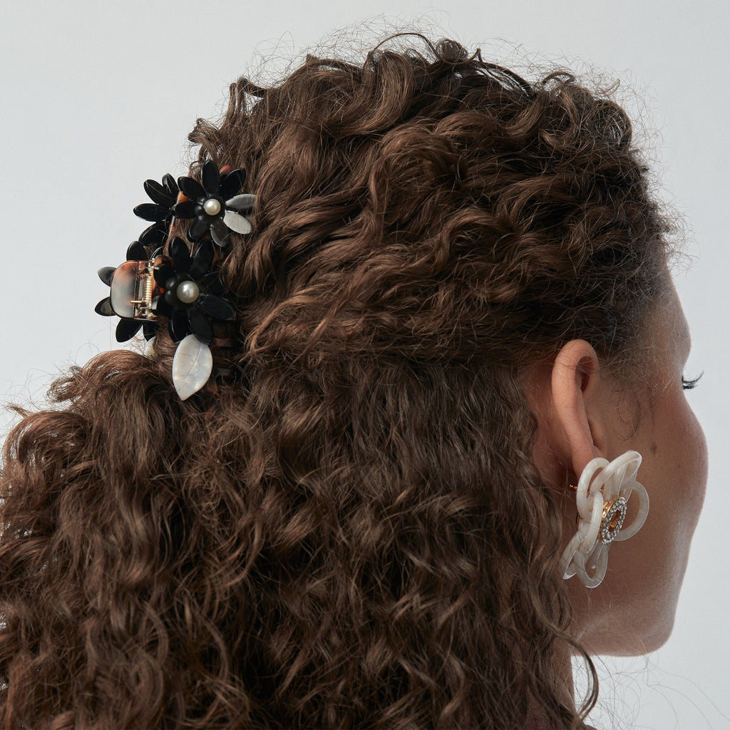 Jet Petunia Claw Hair Clip