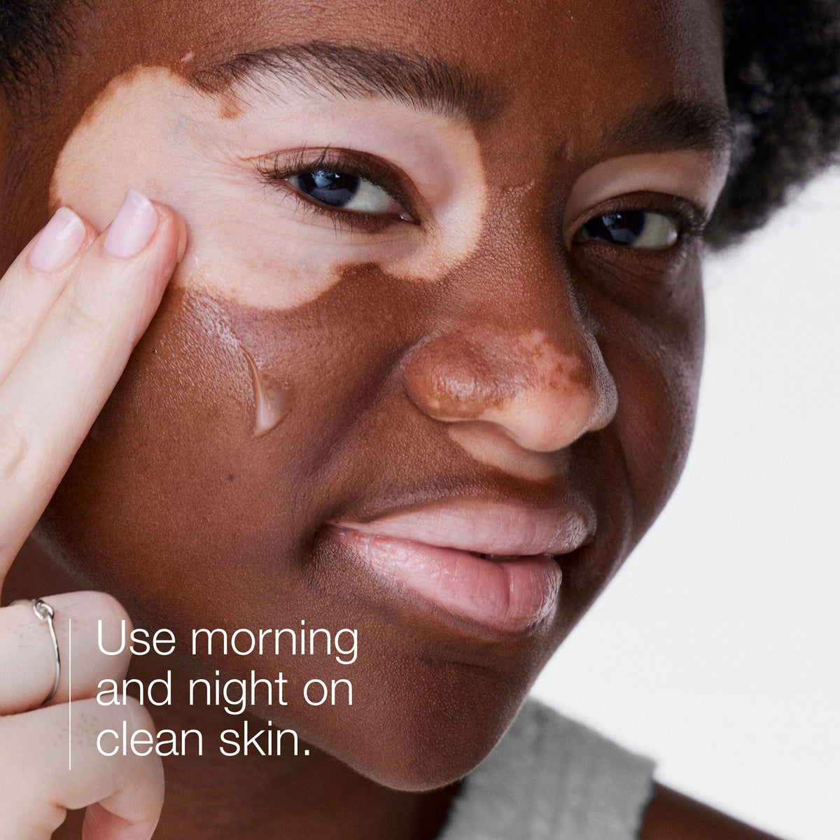 Moisture Surge 100H Auto-Replenishing Hydrator