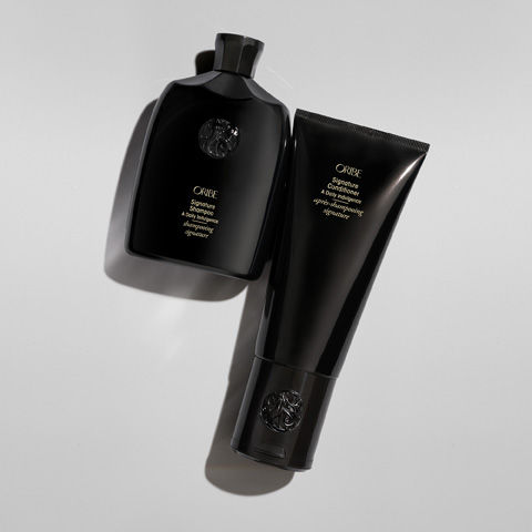 Signature Gentle Daily Shampoo for Hydration & Shine