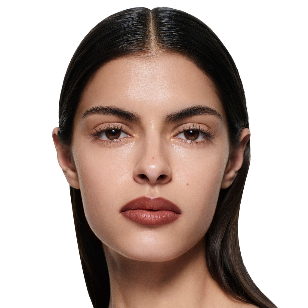 Lip Definer