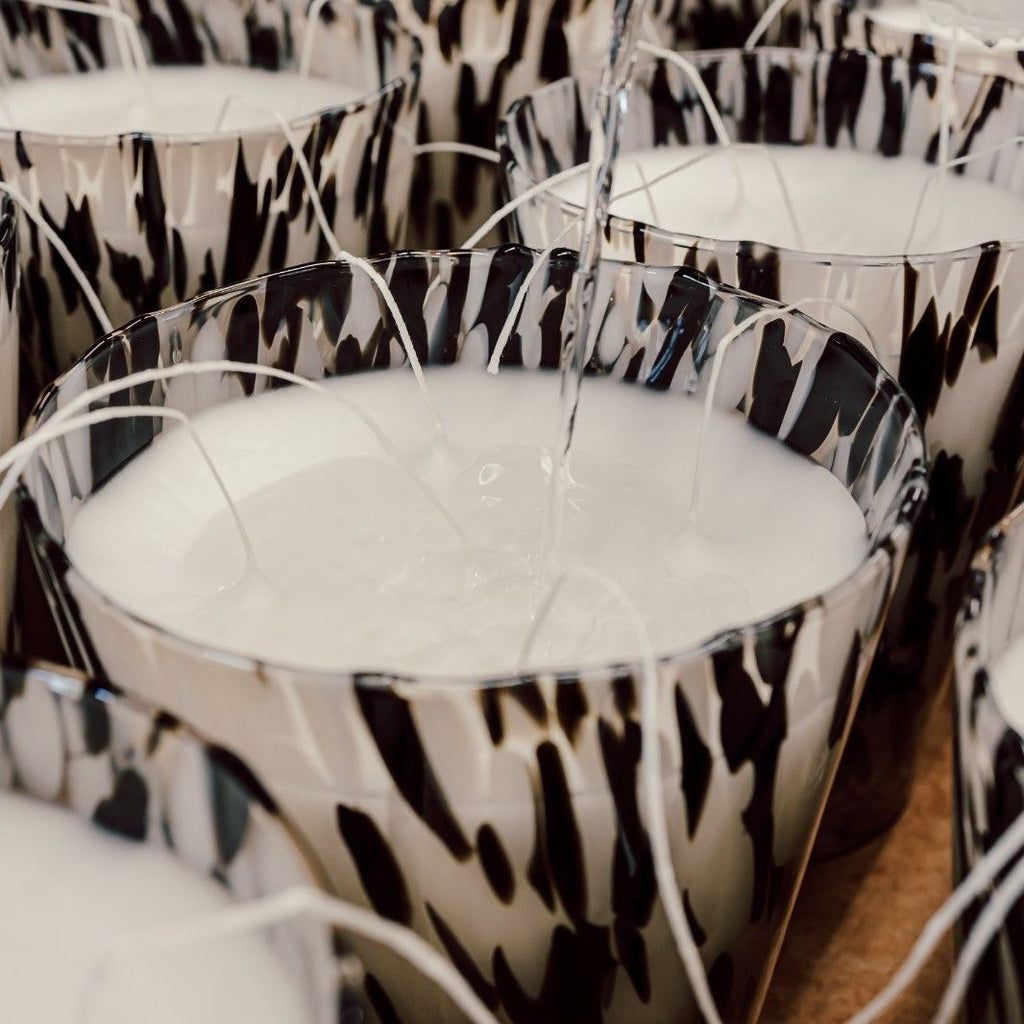 Pearls Black Candle