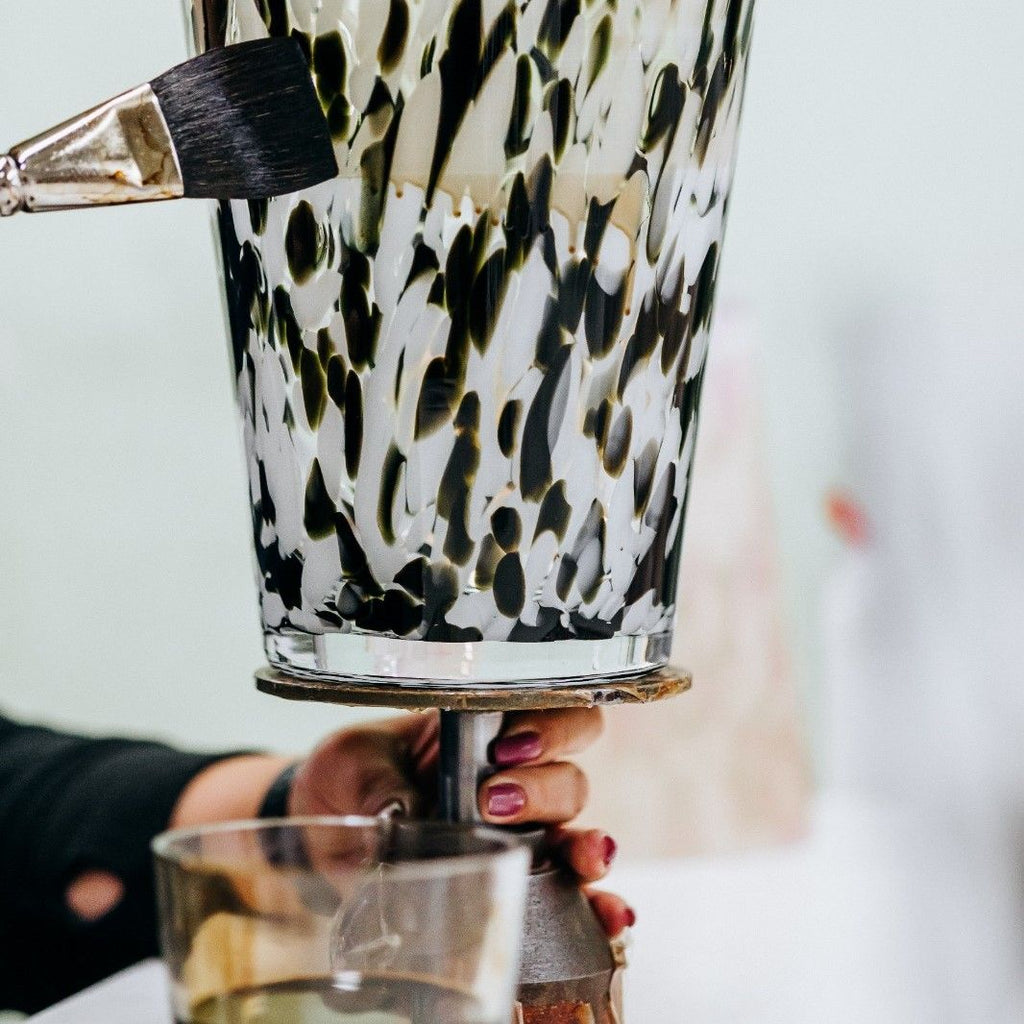 Pearls Black Candle