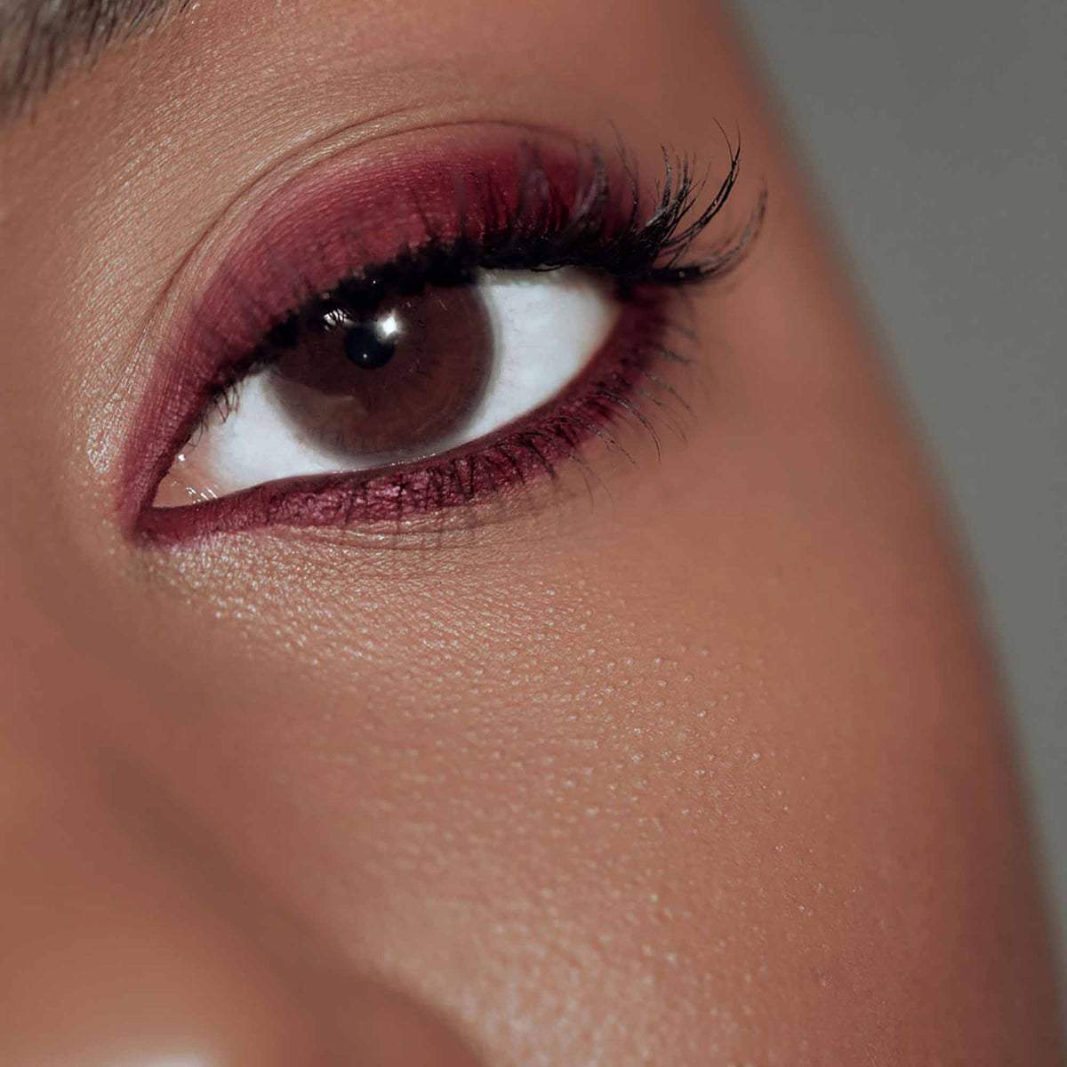 Satin Kajal Liner
