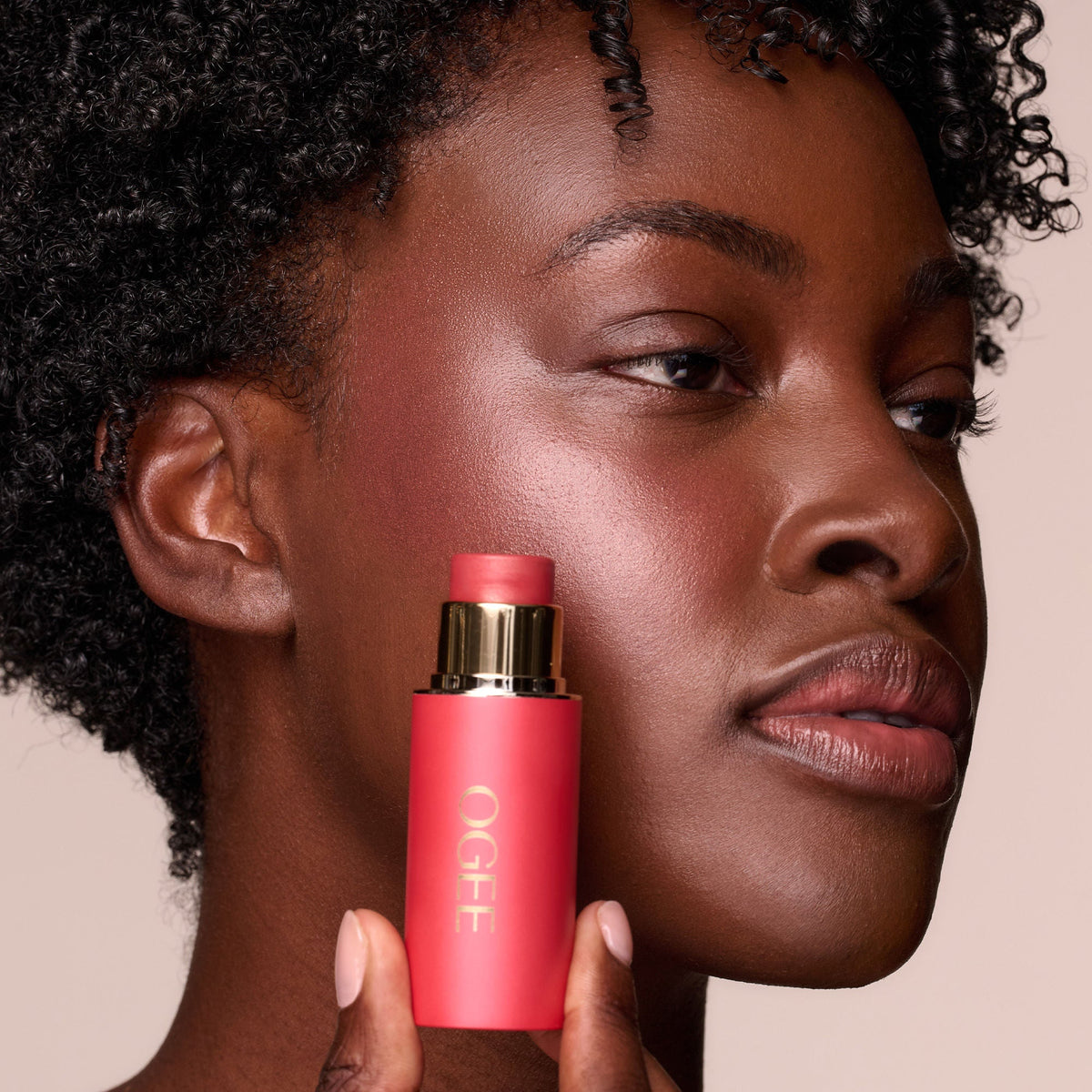 Sculpted Face Stick