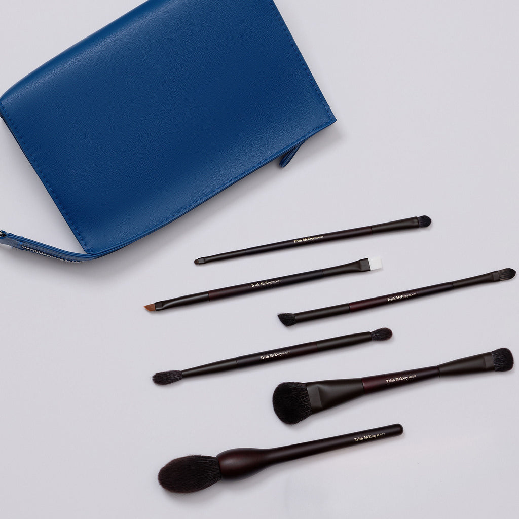 The Place. Shape & Define Brush Wardrobe