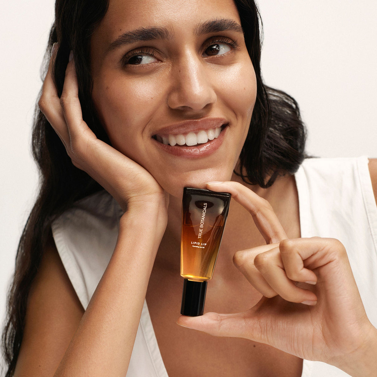 Lipid Lip Hydrating Glossy Oil