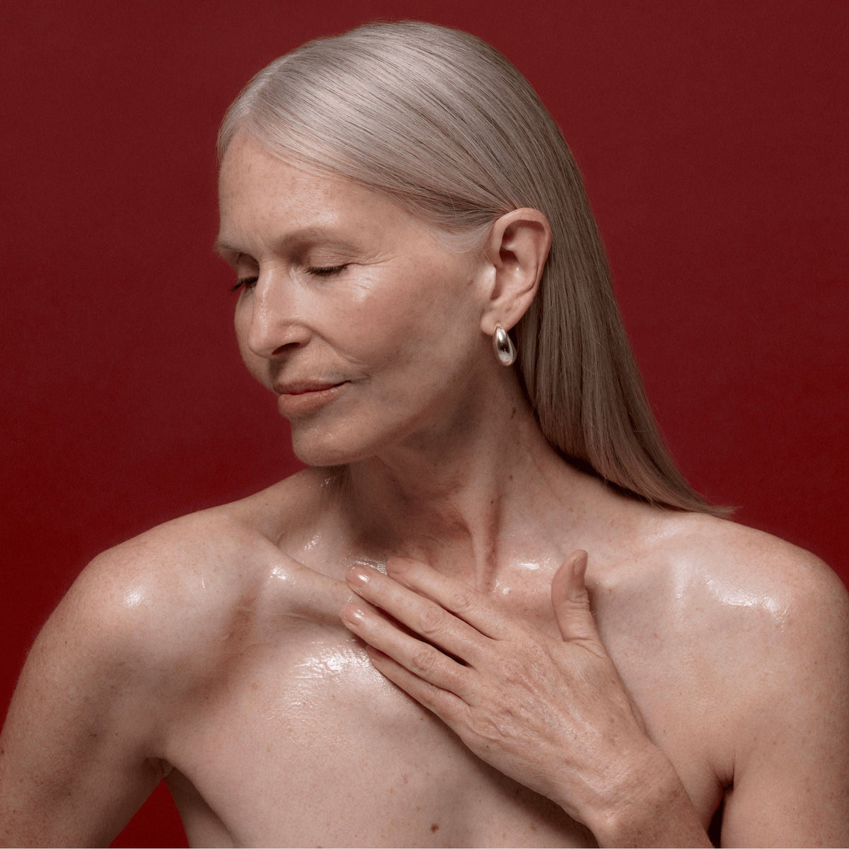 Neck and Décolletage Elixir