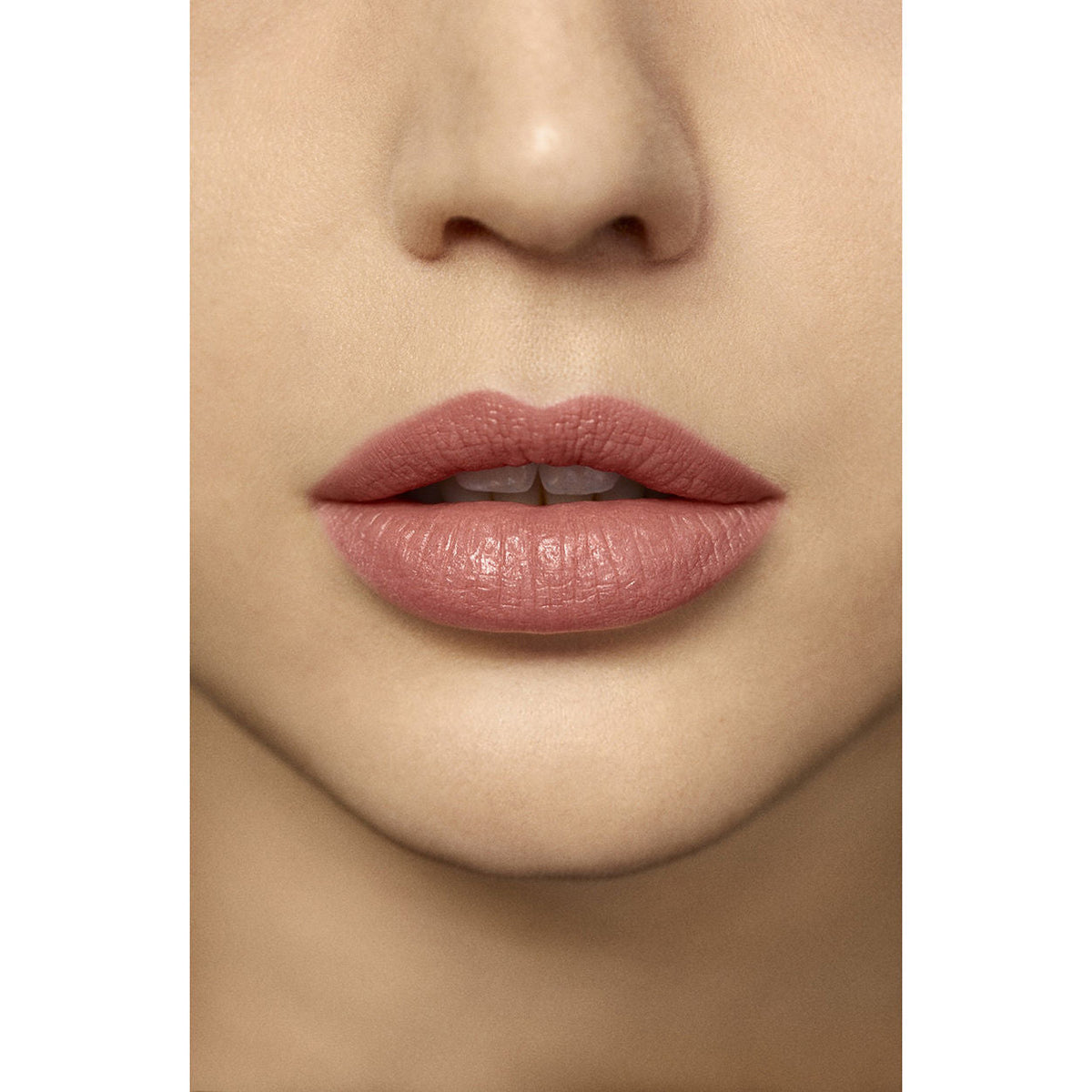 Rouge Essentiel Silky Crème Lipstick