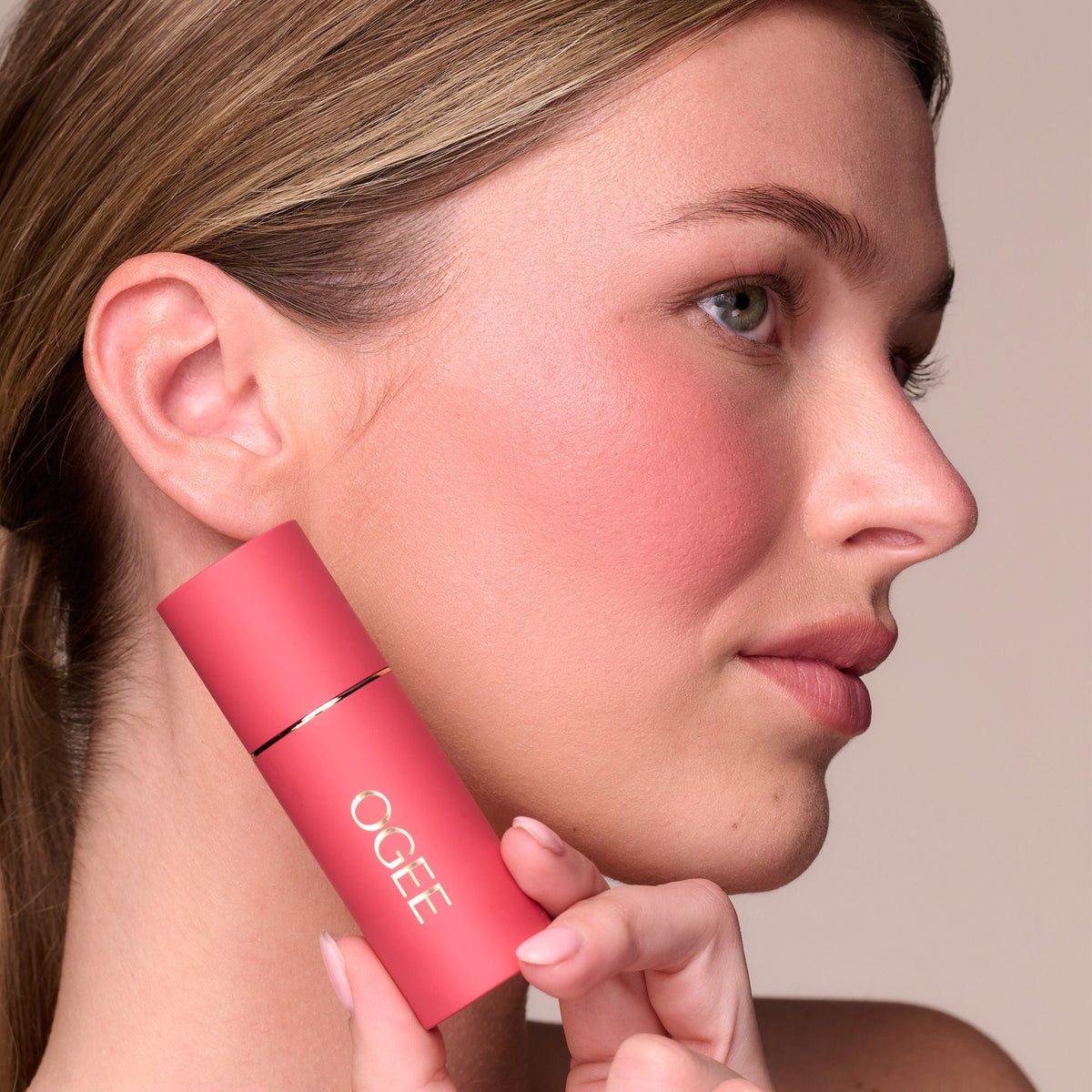 Sculpted Face Stick