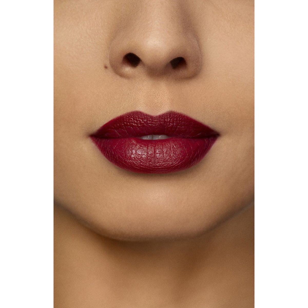 Rouge Essentiel Silky Crème Lipstick