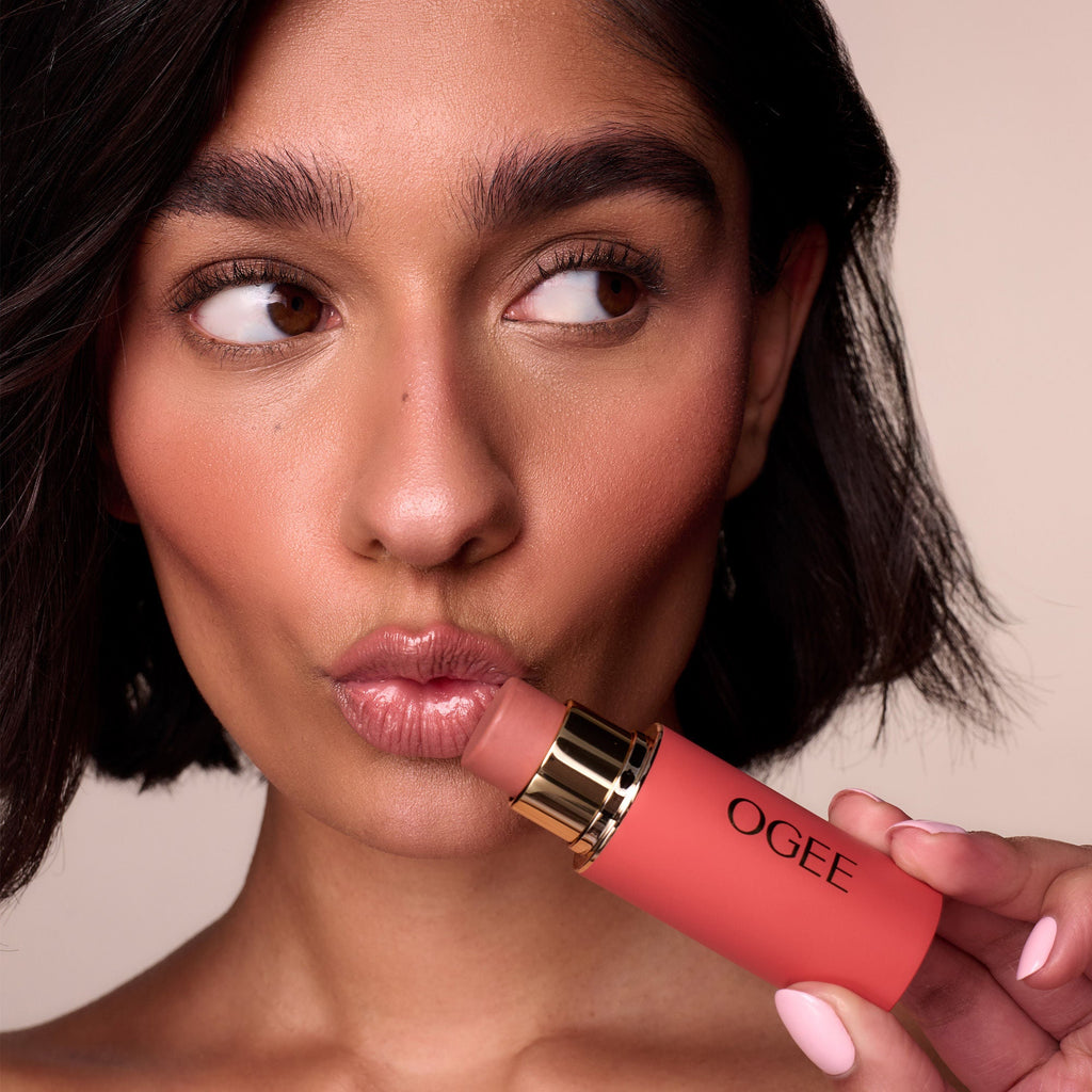 Sculpted Face Stick