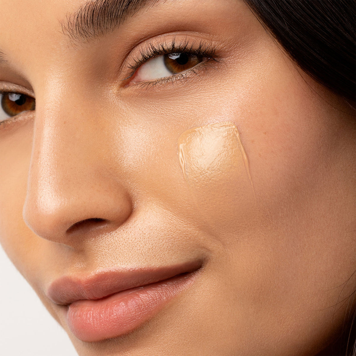Just Skin Tinted Moisturizer Sunscreen Broad Spectrum SPF 15